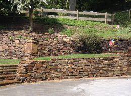 natursteinmauer-treppenanlagen-hochbeete-gabionen-beeteinfassungen